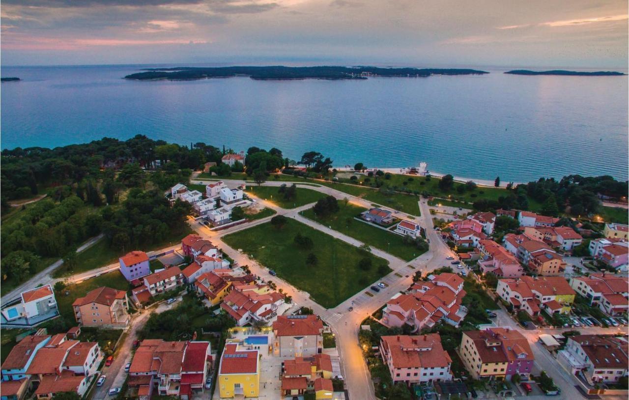 Brijunisol - 3 Apartments Top Position Near The Beautiful Beach Fazana Bagian luar foto